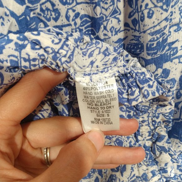 Eye of the Needle Paisley Ruffle Crop Top - Size S - Picture 9 of 9